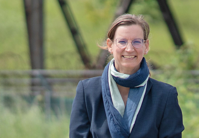 Nadine, Steuerberaterin